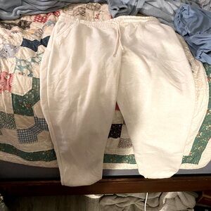 Sweatpants, super soft!